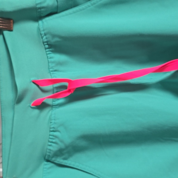 Figs Aqua Technical Collection Jacket and Pants Size XS - Picture 8 of 12